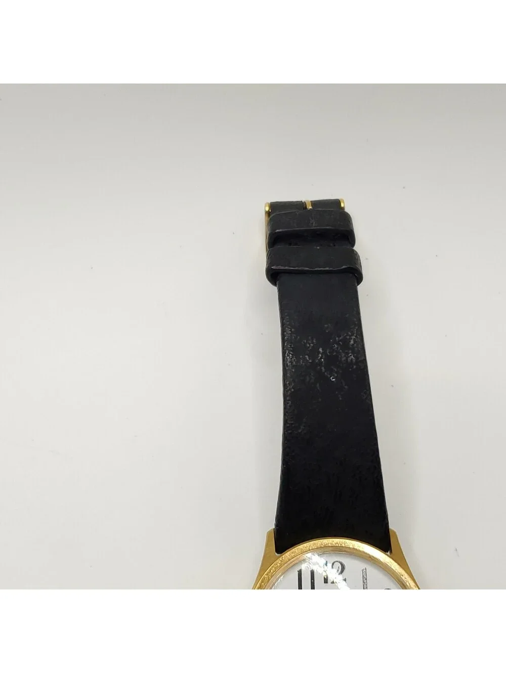 Vintage Timex Water-resistant Womens Watch 30mm Gold Tone Running